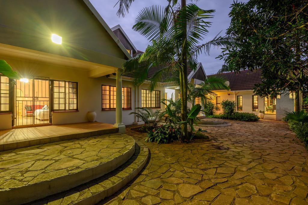 Zesty Guesthouse Port Edward Exterior foto