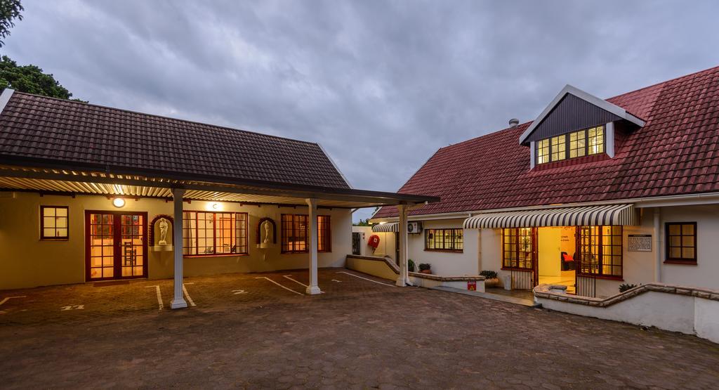 Zesty Guesthouse Port Edward Exterior foto