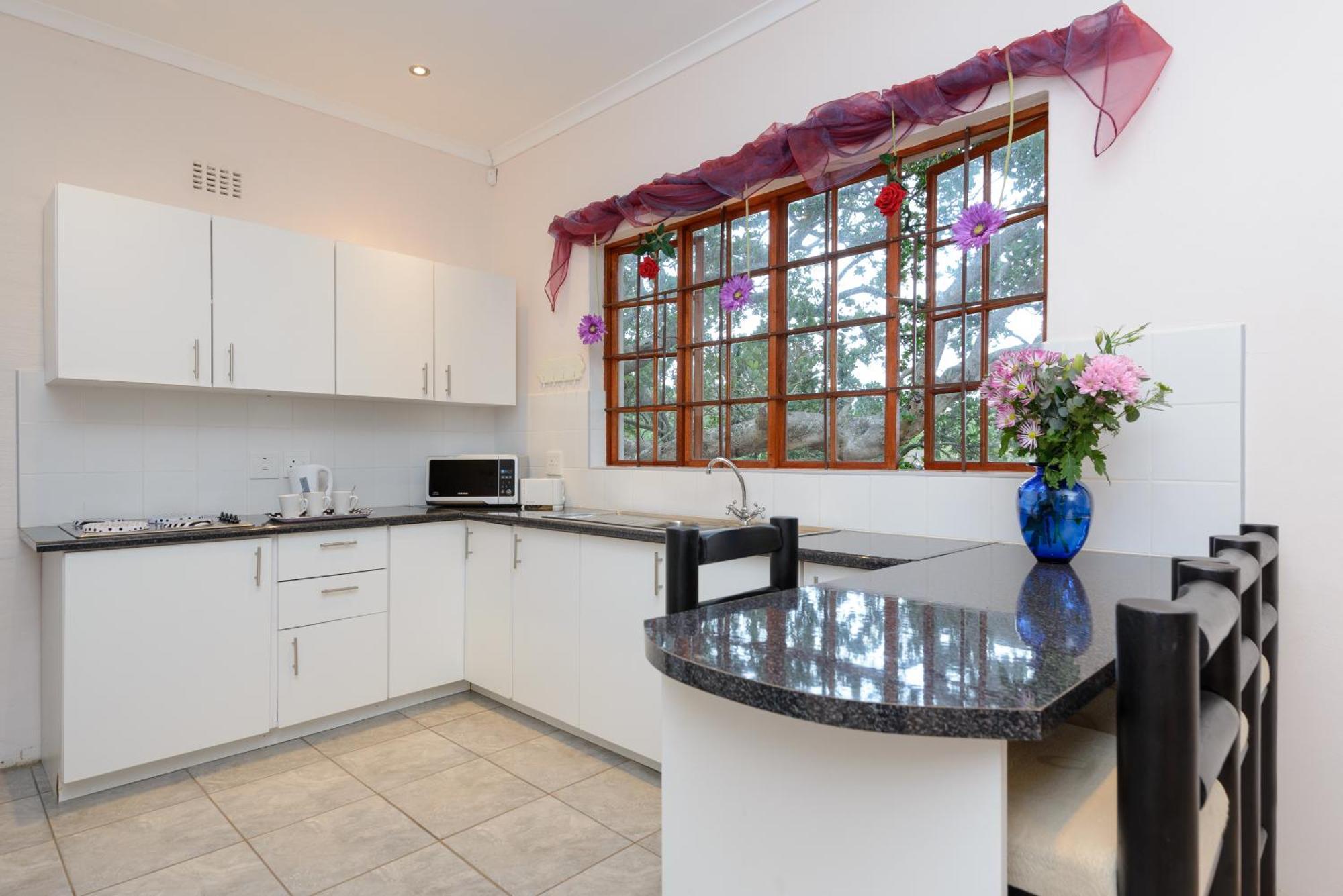 Zesty Guesthouse Port Edward Quarto foto